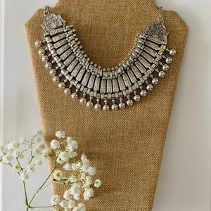 Vintage boho style chunky necklace